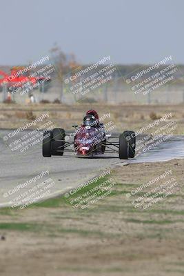 media/Oct-25-2025-CalClub SCCA (Sat) [[34c778dfbe]]/Group 5/Qualifying/